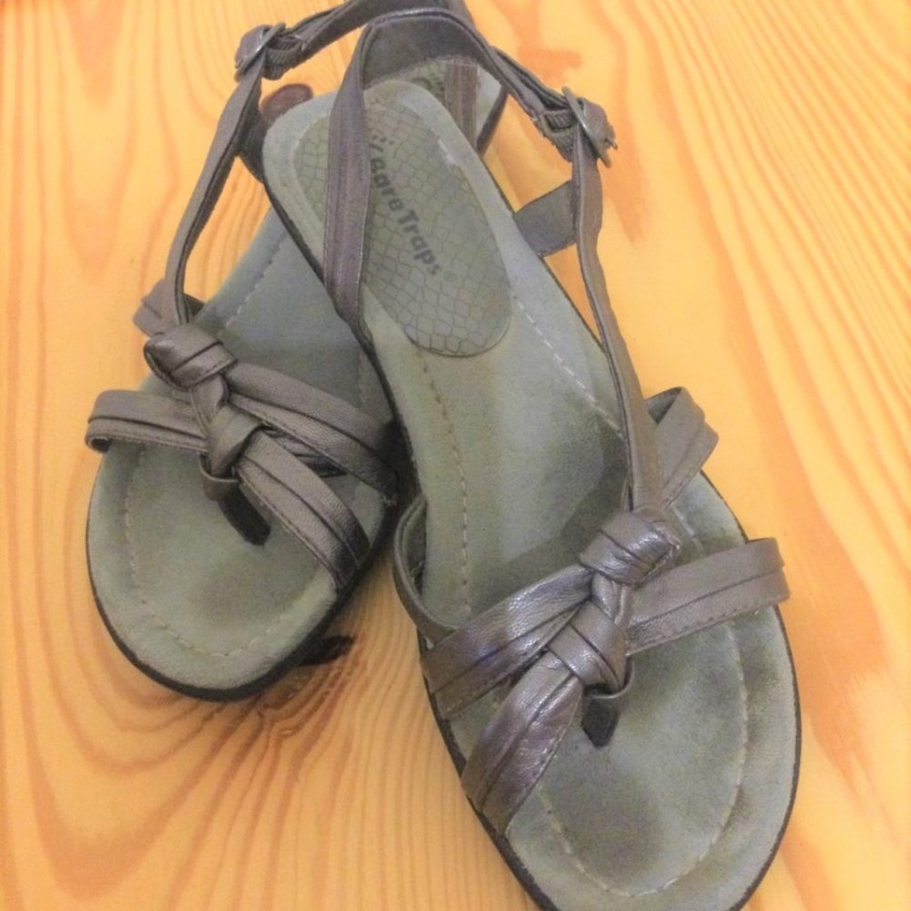 Bare Traps silver sandals
